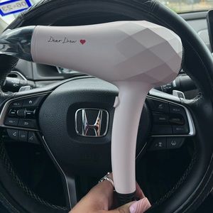 Blow dryer
